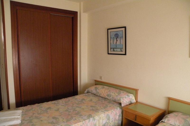 Gemelos 4 Benidorm Kültér fotó